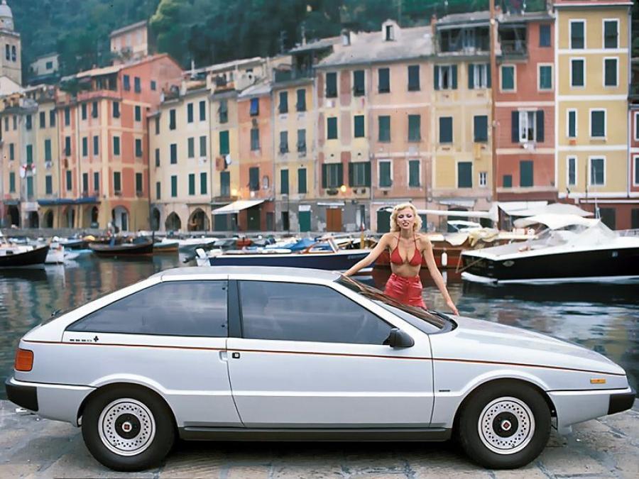  Isuzu Asso Di Fiori Concept 1979 года  (фото 5 из 16)